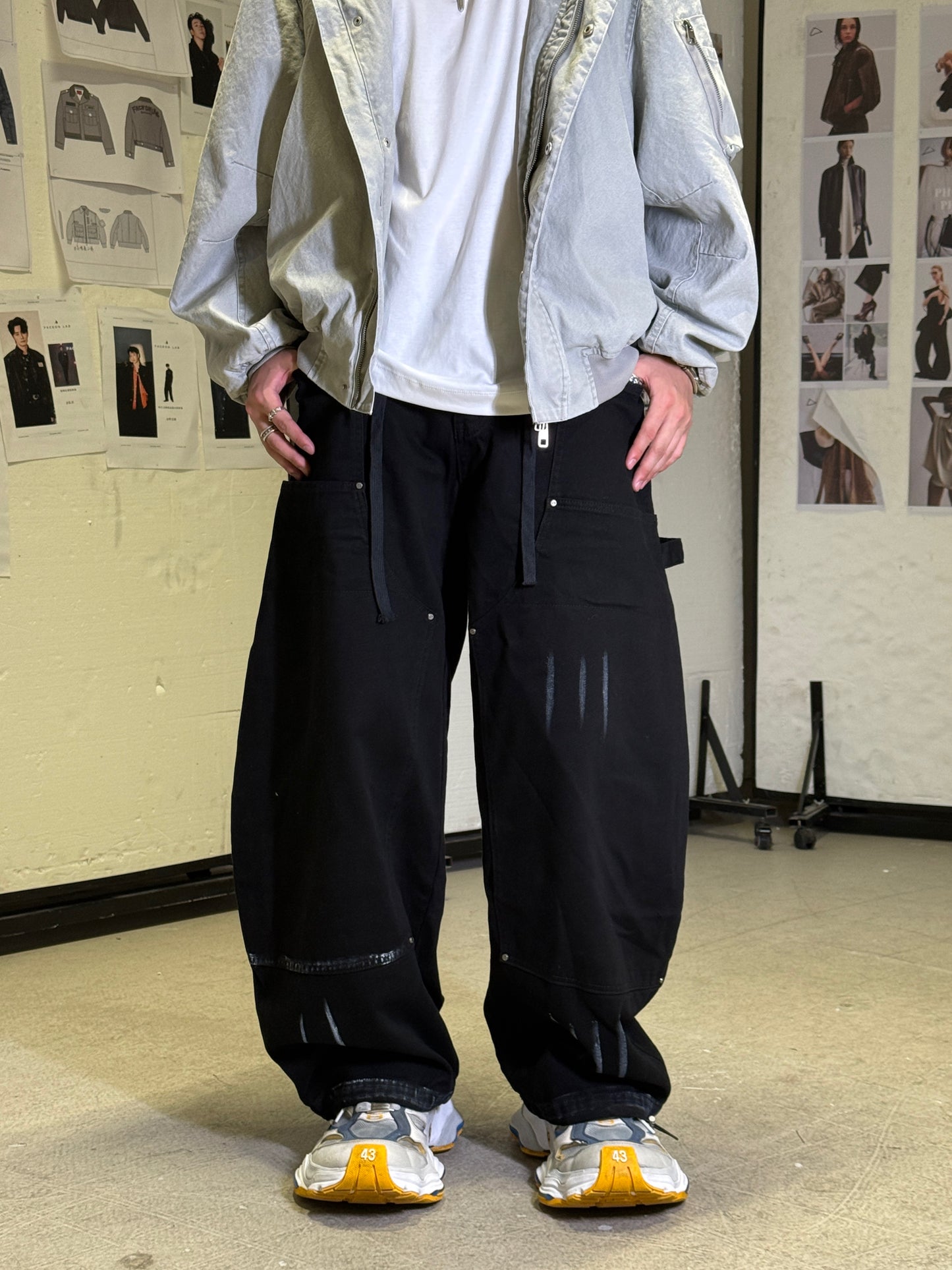 Washed Carpenter Curved-Leg Trouser