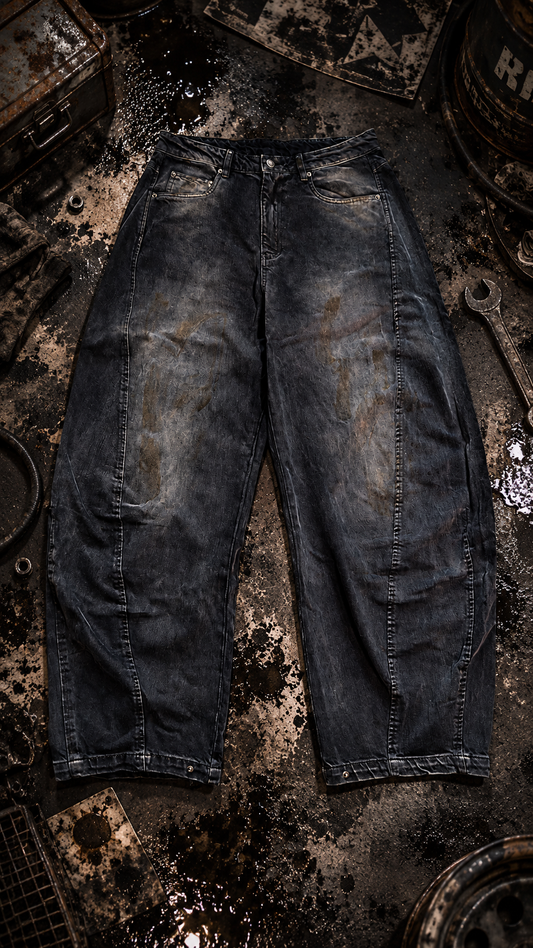 OIL STAIN WIDE DENIM