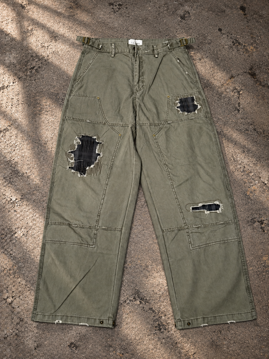 DISTRESSED MILITARY PANTS
