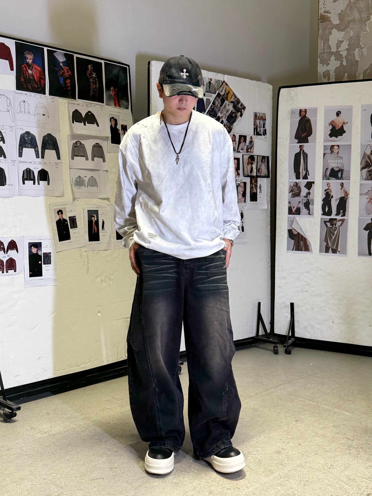 Green Washed Black Curved-Leg Jean