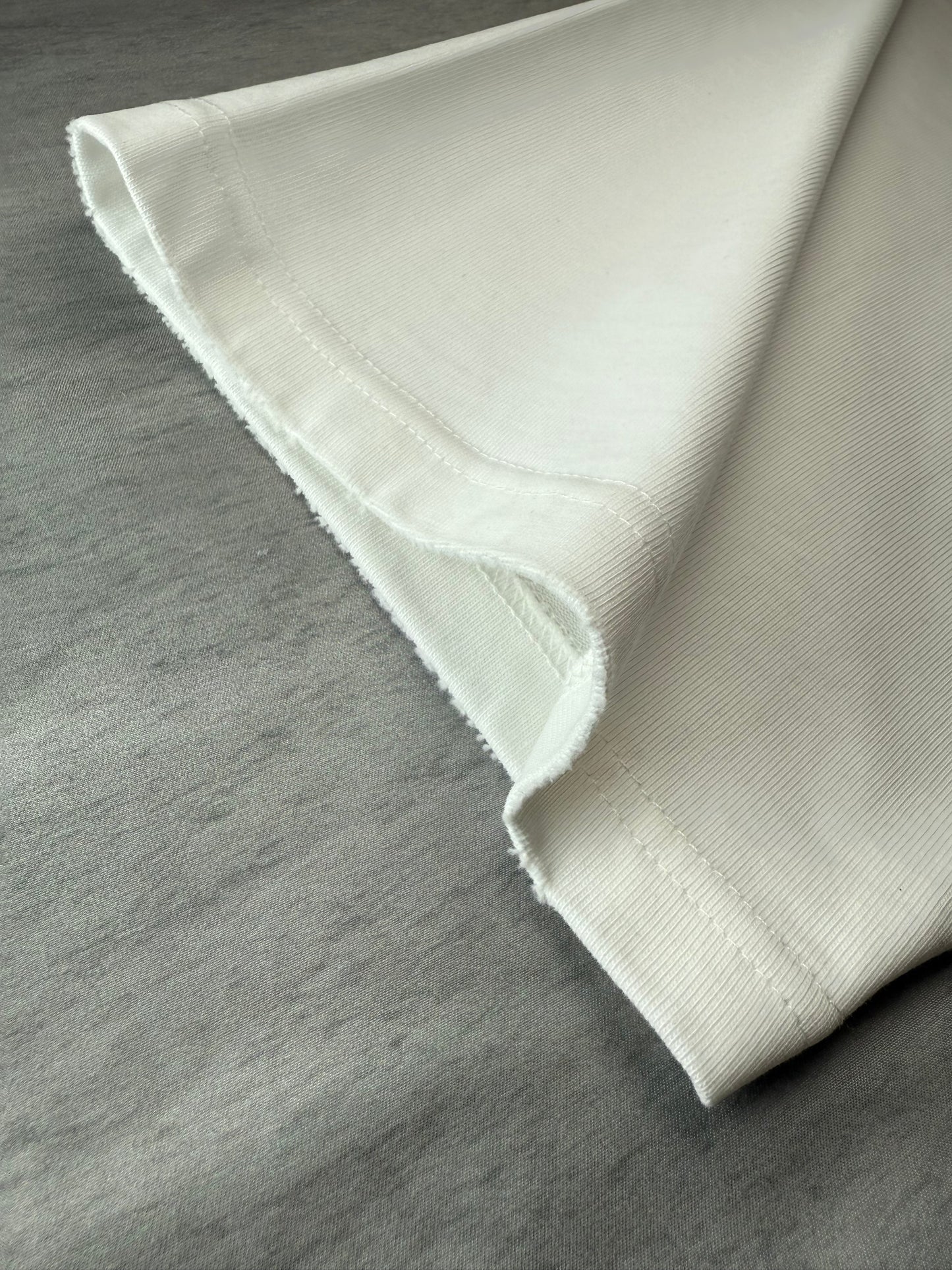 Abstract Splash (white)