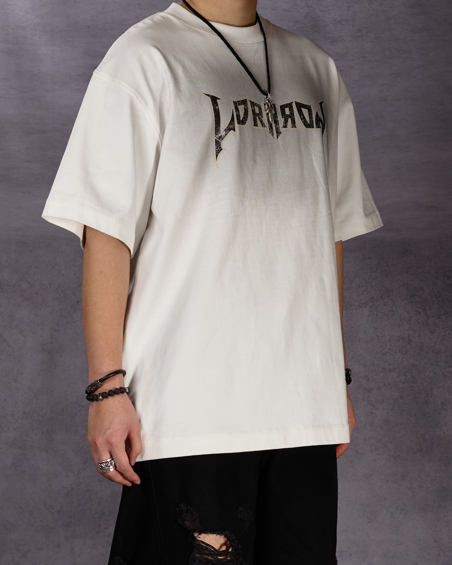 Crack Fade Logo(White)
