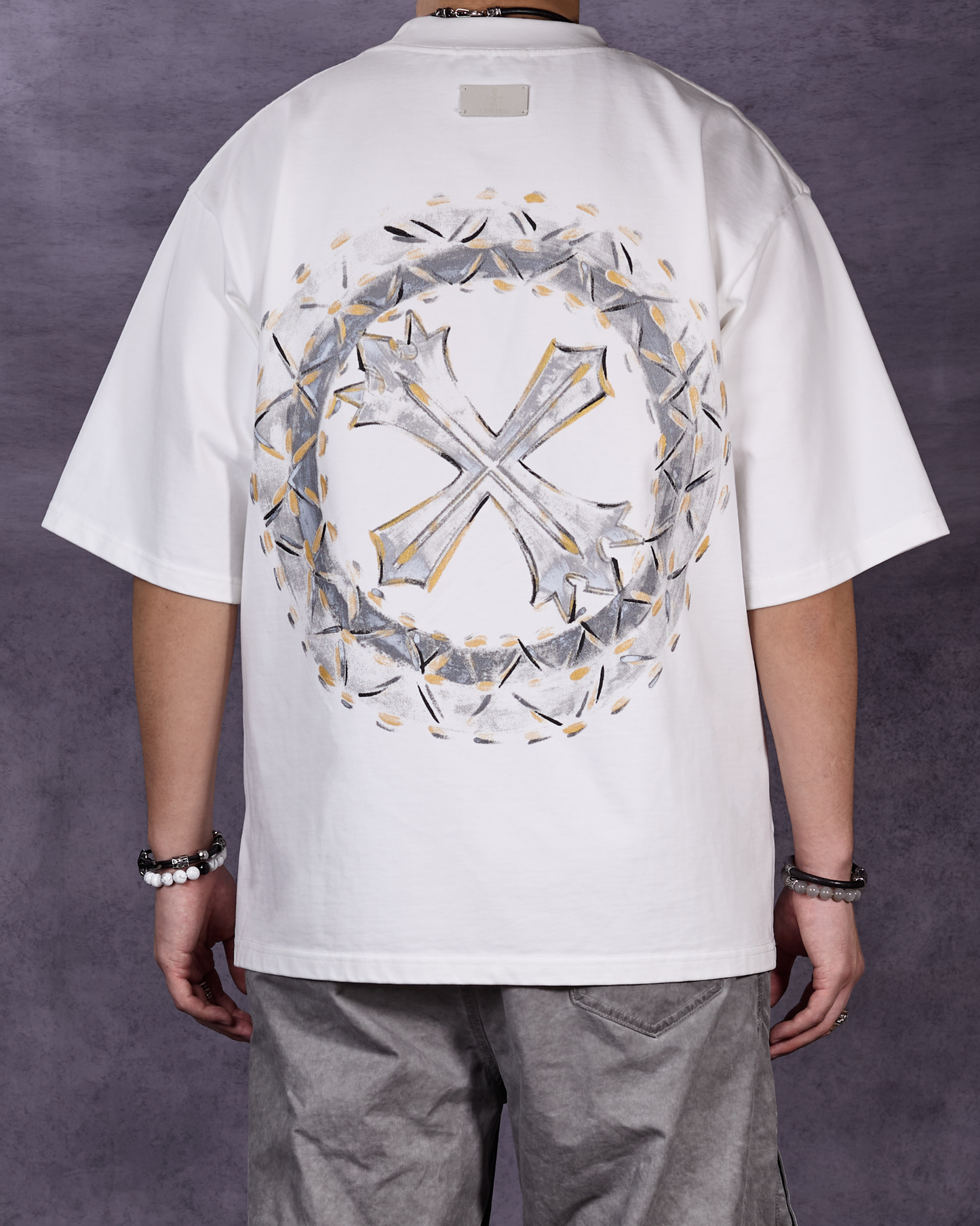 Thorns & Cross(White)