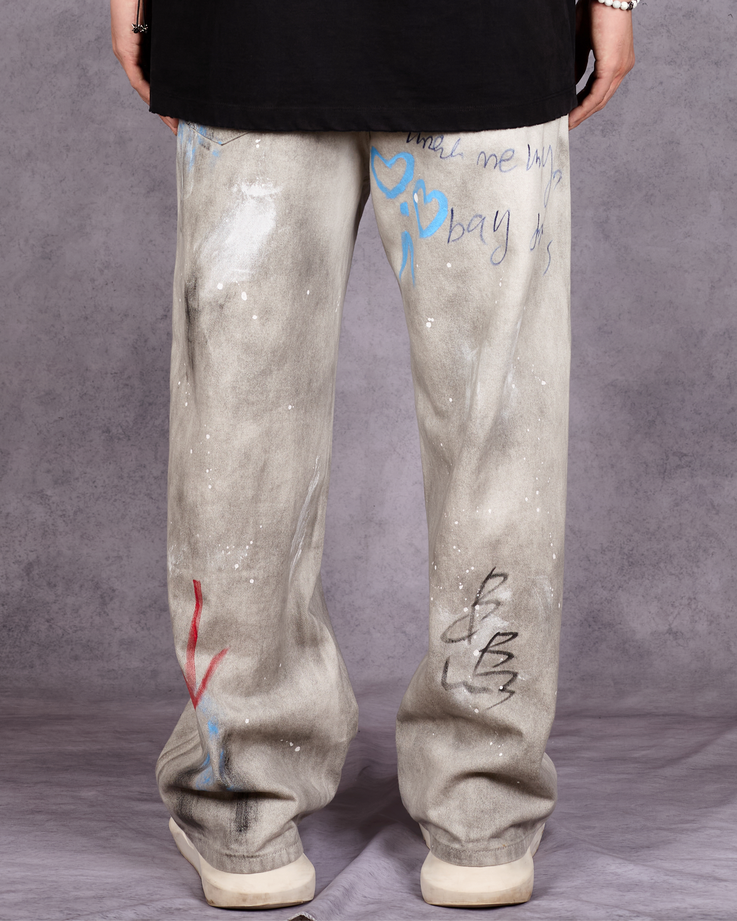 Graffiti Damage(White)